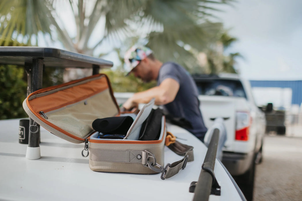 Fishpond Dakota Rod & Reel Case 45"