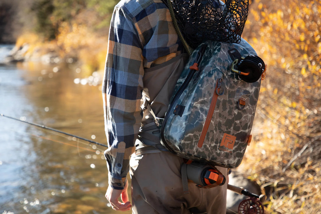 Fishpond Thunderhead Submersible Sling Fishpond