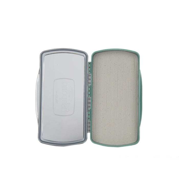Fishpond Tacky Pescador Clear Dynamic Foam Fly Box - Medium
