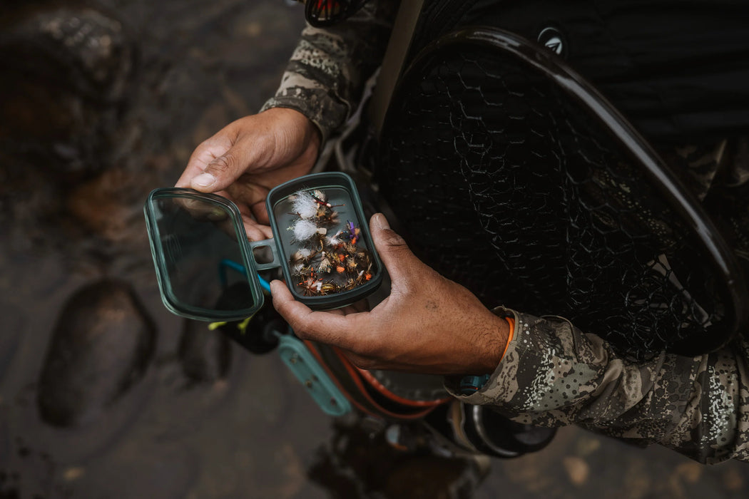 Fishpond Tacky Predator Fly Puck - Smoke Grey